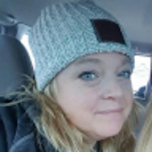 Meet your Posher, Larae